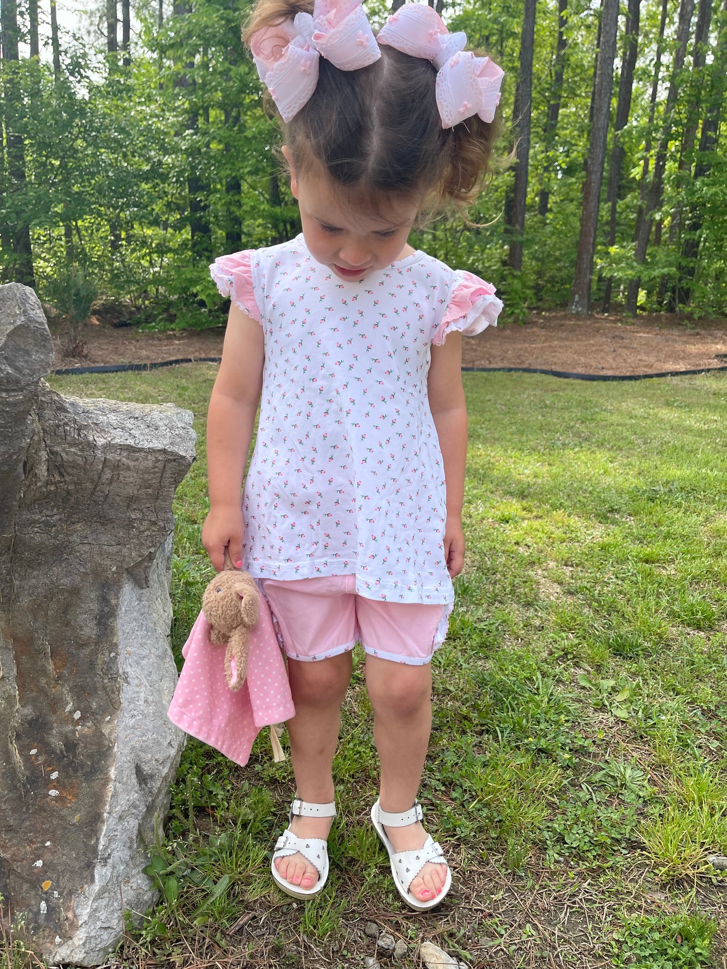 Rosebud Shorts Set